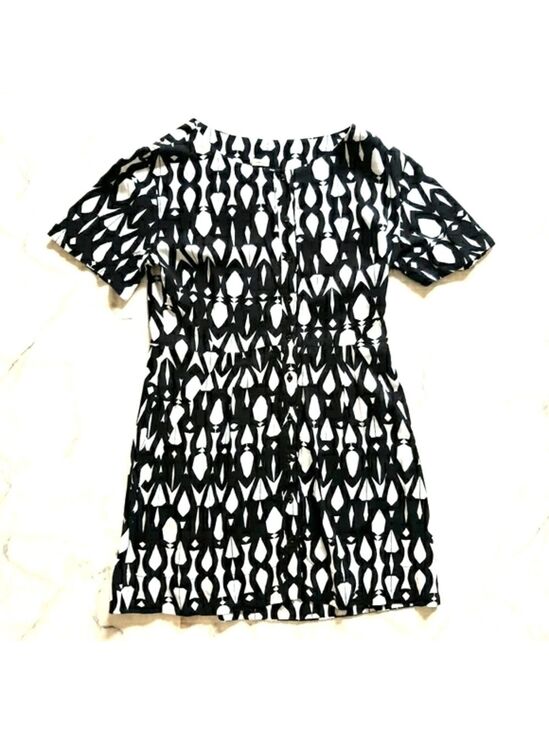 Osklen Dresses & Skirts - Osklen Designer Mod Geo Print Button Front Dress
